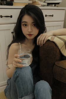 可疑的保姆
